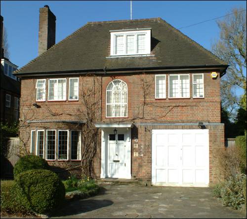 070 Kingsley Way